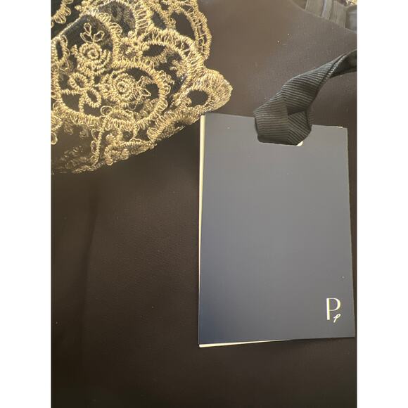 TUCKERNUCK Pomander Place Black Gold Lace Lillith Dress NWT Size Medium - Picture 11 of 11